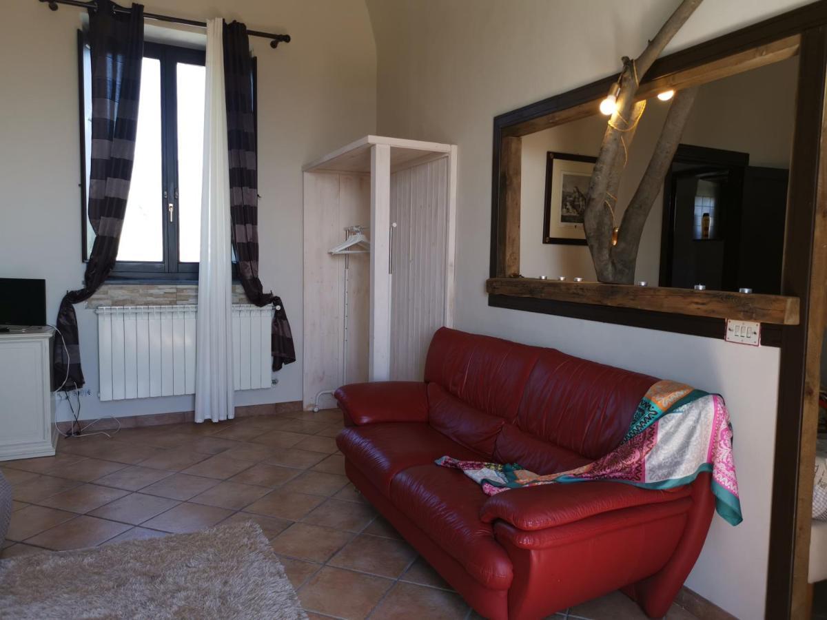 La Fattoria Dei Nonni Pension Paterno  Buitenkant foto